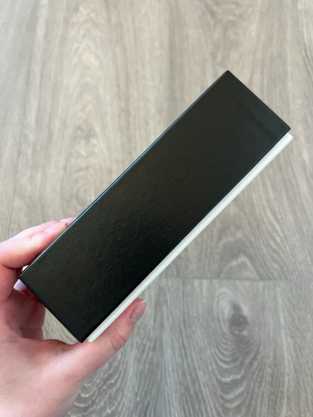 Chanel Box (BB77)